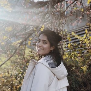 Meet your Posher, Simone